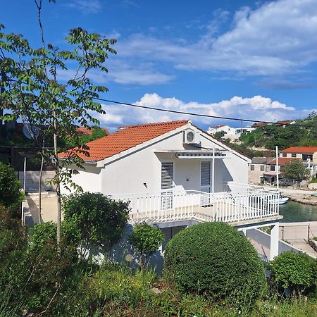 Apartment Zalo Donje Selo na Šolti Esterno foto